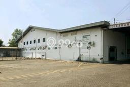 Unit Pabrik disewakan di Dlanggu Mojokerto dengan LT 9400m2 / LB 6500m2 Unit Pabrik disewakan di Dlanggu Mojokerto dengan LT 9400m2 / LB 6500m2