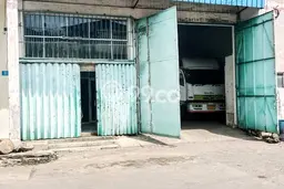Disewakan Gudang di Pusat Kota Surabaya Ramai Strategis Disewakan Gudang di Pusat Kota Surabaya Ramai Strategis