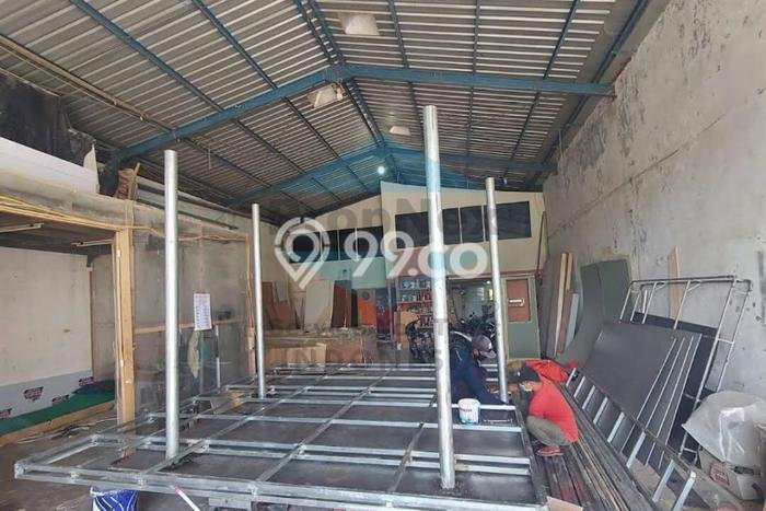 Paling Diincar! Gudang Dijual di Gununganyar Harga Kompetitif Paling Diincar! Gudang Dijual di Gununganyar Harga Kompetitif