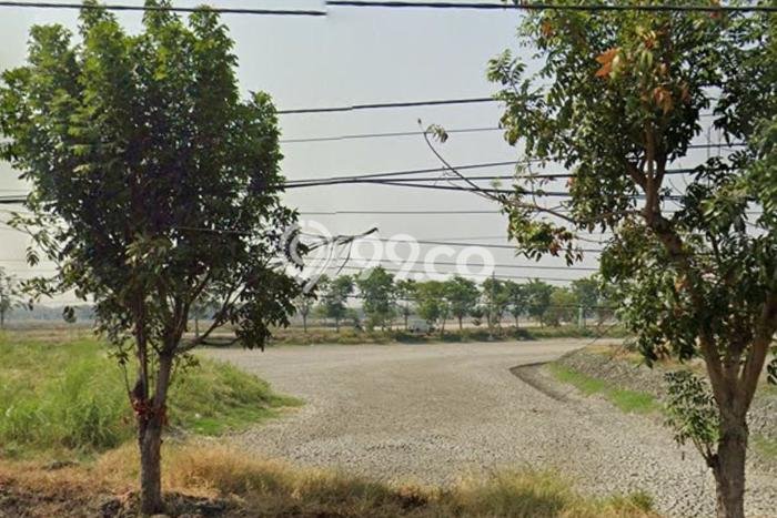 Lahan Strategis di Manyar Dijual dengan Luas 3926m2 Lahan Strategis di Manyar Dijual dengan Luas 3926m2