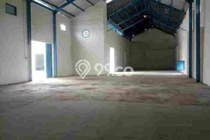 Unit Gudang Disewa Lokasi Mojoagung, Jombang Spesifikasi Luas Bangunan 1200m2 Unit Gudang Disewa Lokasi Mojoagung, Jombang Spesifikasi Luas Bangunan 1200m2
