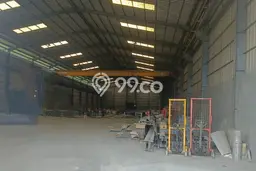 Unit Gudang disewakan di Puri Mojokerto dengan LT 11000m2 / LB 1800m2 Unit Gudang disewakan di Puri Mojokerto dengan LT 11000m2 / LB 1800m2