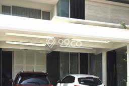 Rumah Elit Modern Siap Huni di Citraland Surabaya Rumah Elit Modern Siap Huni di Citraland Surabaya