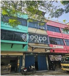 AREA TERSIBUK! Ruko di Duri Kosambi, Luas 300m², Nilai Tinggi AREA TERSIBUK! Ruko di Duri Kosambi, Luas 300m², Nilai Tinggi