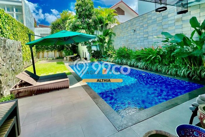Rumah Luxury Modern Tanpa Renovasi di Ampera Jakarta Selatan Rumah Luxury Modern Tanpa Renovasi di Ampera Jakarta Selatan