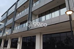 KAWASAN BISNIS! Ruko di , Luas 480m2m², Jalan Utama KAWASAN BISNIS! Ruko di , Luas 480m2m², Jalan Utama