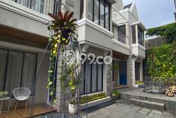 Dijual Rumah Eksklusif 3 KT di Setra Duta, Bandung Dijual Rumah Eksklusif 3 KT di Setra Duta, Bandung