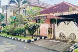 Rumah Elit LB 250m2 Siap Pakai Desain Elegan di Pakuan, Bogor Rumah Elit LB 250m2 Siap Pakai Desain Elegan di Pakuan, Bogor