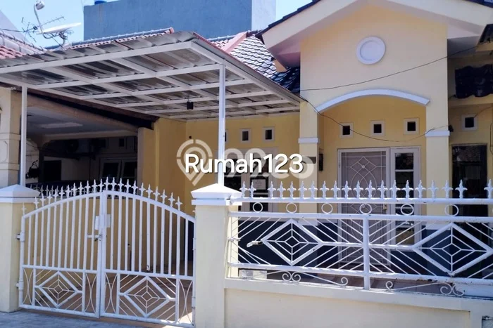 Lokasi strategis! Rumah siap pakai dikontrakkan di Cakung LB 45m2 Lokasi strategis! Rumah siap pakai dikontrakkan di Cakung LB 45m2