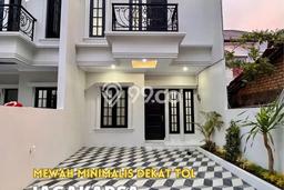 Dijual Rumah Minimalis Bagus Punya 3 KT di Jagakarsa Jakarta Selatan SHM Dijual Rumah Minimalis Bagus Punya 3 KT di Jagakarsa Jakarta Selatan SHM