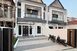 Rumah Eksklusif Siap Huni LT 155m2 di Jagakarsa, Jakarta Selatan Rumah Eksklusif Siap Huni LT 155m2 di Jagakarsa, Jakarta Selatan