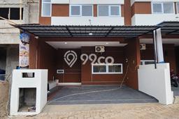 For Sale Rumah 3 Kamar Lokasi Strategis Bagus dan Strategis di Limo For Sale Rumah 3 Kamar Lokasi Strategis Bagus dan Strategis di Limo