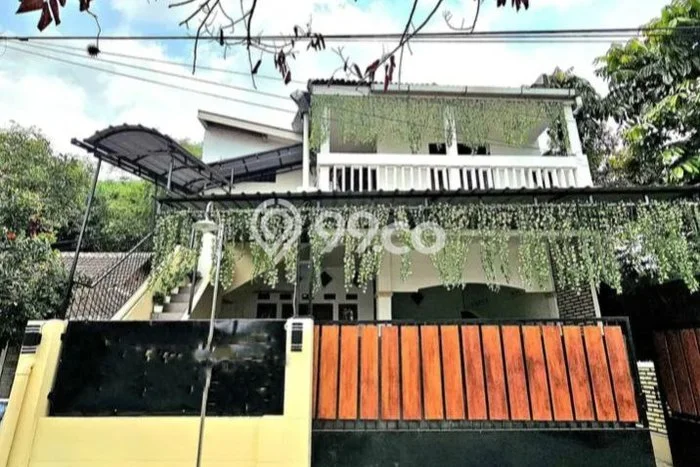Kos-kosan Dijual di Kartasura, Sukoharjo dengan 12 Kamar Tidur, 11 Kamar Mandi Kos-kosan Dijual di Kartasura, Sukoharjo dengan 12 Kamar Tidur, 11 Kamar Mandi