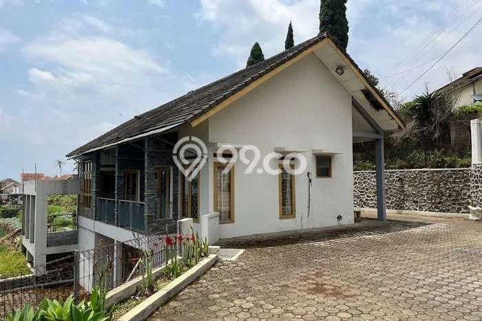 Investasi Menjanjikan! Vila Kawasan Ciwidey, Area 3700m2m², Dekat ke Fasilitas Umum Investasi Menjanjikan! Vila Kawasan Ciwidey, Area 3700m2m², Dekat ke Fasilitas Umum