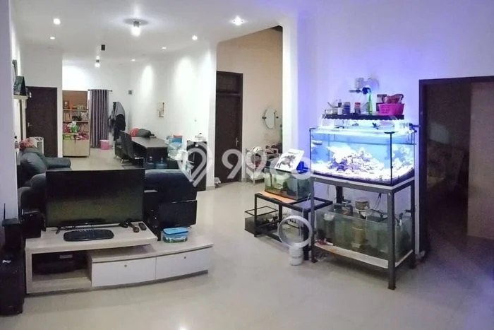 Rumah Modern Cantik 5 Kamar Siap Huni di Margahayu Rumah Modern Cantik 5 Kamar Siap Huni di Margahayu