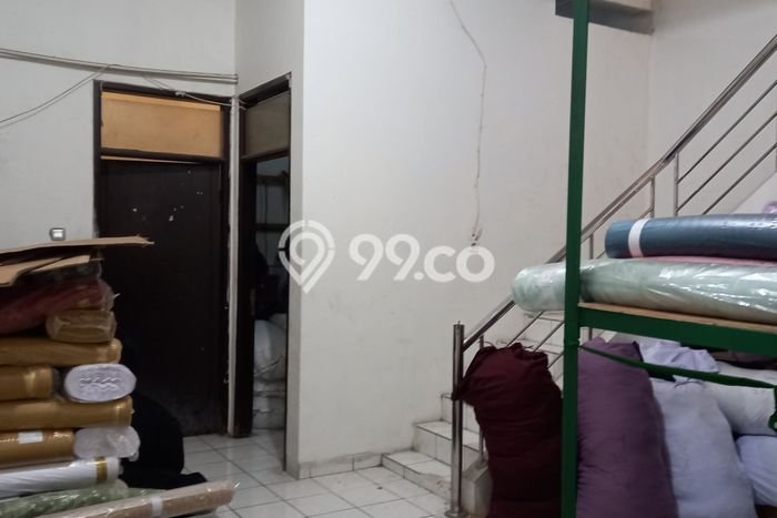 Ruko Dijual di Prime Area Bandung Luas 250m2 Ruko Dijual di Prime Area Bandung Luas 250m2