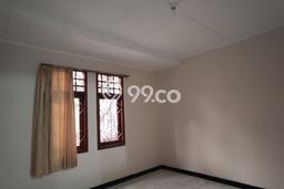 UNIT LANGKA! Rumah kawasan Taman Kopo Indah, 2 KM, Pemandangan Indah, LT 140m² LB 150m² UNIT LANGKA! Rumah kawasan Taman Kopo Indah, 2 KM, Pemandangan Indah, LT 140m² LB 150m²
