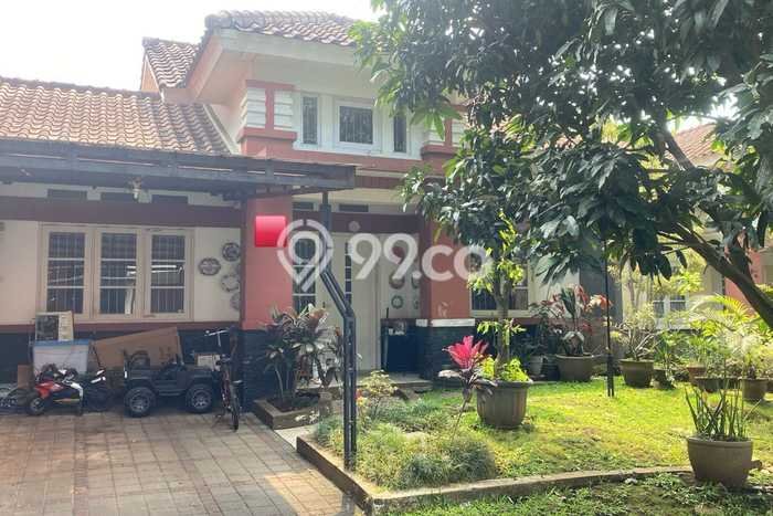 Jual Rumah Mewah Megah Dengan View Eksklusif di Kota Baru Parahyangan, Bandung Jual Rumah Mewah Megah Dengan View Eksklusif di Kota Baru Parahyangan, Bandung