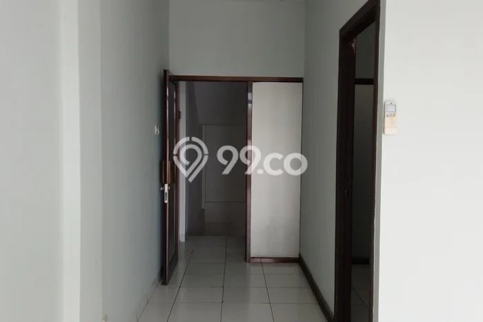 Unit Ruko Dijual di Bandung LT 100m2 & LB 216m2 Unit Ruko Dijual di Bandung LT 100m2 & LB 216m2
