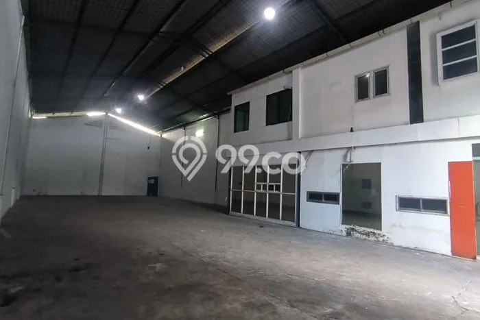 Gudang disewakan lokasi strategis Cengkareng Jakarta Barat 552m2 Gudang disewakan lokasi strategis Cengkareng Jakarta Barat 552m2