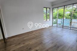 Ready to Use! Luxury House LT 100m2 Desain Elegan di Pantai Indah Kapuk Ready to Use! Luxury House LT 100m2 Desain Elegan di Pantai Indah Kapuk