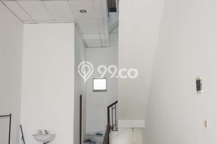Unit Ruko Dijual di Bandung LT 80m2 & LB 156m2 Unit Ruko Dijual di Bandung LT 80m2 & LB 156m2