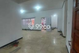 Rumah Luas Asri 4 KT Siap Huni di Kopo Bandung Rumah Luas Asri 4 KT Siap Huni di Kopo Bandung