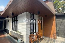 Rumah Terawat 4 KT 3 KM di , Bandung Rumah Terawat 4 KT 3 KM di , Bandung