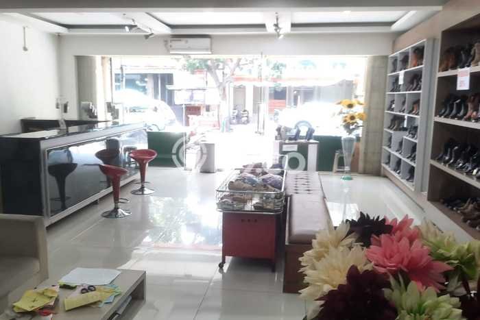 FOR RENT! Ruko di Cibaduyut Cocok untuk Bisnis 200m2 FOR RENT! Ruko di Cibaduyut Cocok untuk Bisnis 200m2
