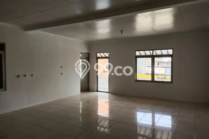 LOKASI PREMIUM! Ruko Kawasan Baleendah, Luas 200m², Lokasi Komersial LOKASI PREMIUM! Ruko Kawasan Baleendah, Luas 200m², Lokasi Komersial