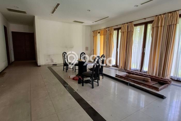 Disewakan segera rumah minimalis lokasi strategis 7 Kamar di Batununggal, Bandung Disewakan segera rumah minimalis lokasi strategis 7 Kamar di Batununggal, Bandung