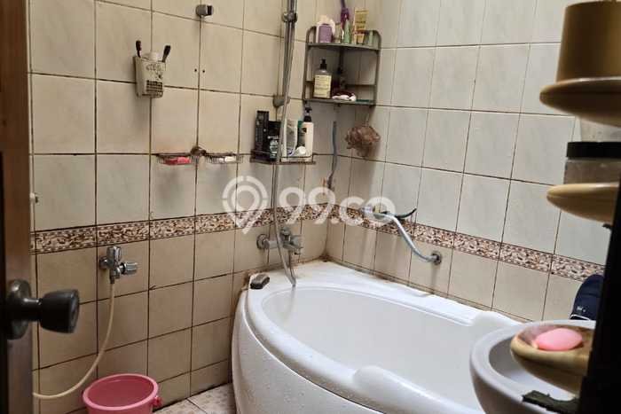 Rumah Minimalis 3 KT LT 300m2 di Buah Batu Rumah Minimalis 3 KT LT 300m2 di Buah Batu