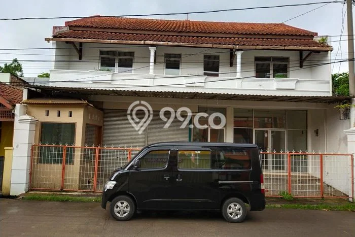 LOKASI PREMIUM! Ruko Kawasan Baleendah, Luas 200m², Lokasi Komersial LOKASI PREMIUM! Ruko Kawasan Baleendah, Luas 200m², Lokasi Komersial