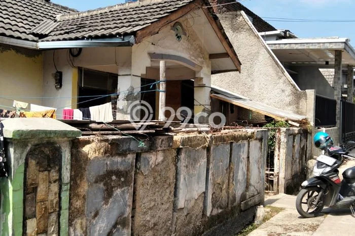HOT LISTING! Rumah Nyaman area Katapang, Luas 100m2m² LB 70m2m² HOT LISTING! Rumah Nyaman area Katapang, Luas 100m2m² LB 70m2m²