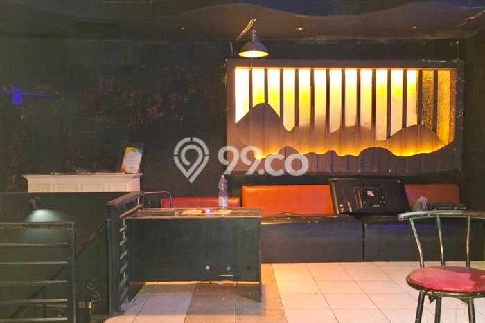 Disewakan Ruko di Kawasan Ramai Sudirman Luas 400m2 Disewakan Ruko di Kawasan Ramai Sudirman Luas 400m2