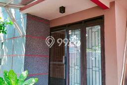Jual Rumah Mewah Elegan Dengan View Cantik di Taman Kopo Indah, Bandung Jual Rumah Mewah Elegan Dengan View Cantik di Taman Kopo Indah, Bandung