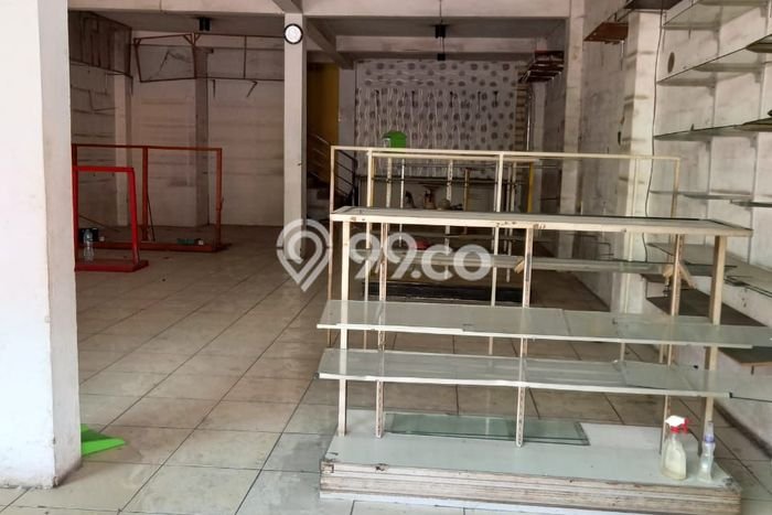 Ruko Bagus Dijual LB 167m2 Lokasi Strategis Bandung Area Cocok untuk Berbisnis Ruko Bagus Dijual LB 167m2 Lokasi Strategis Bandung Area Cocok untuk Berbisnis