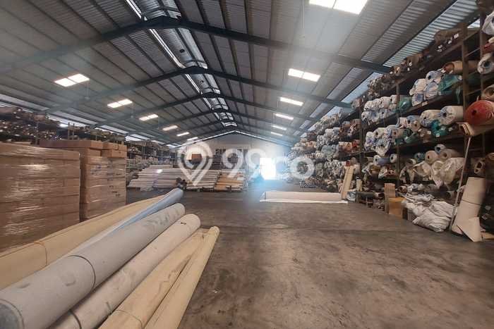Unit Gudang Paling Strategis di Kelapa Gading Jakarta Utara dengan LB 3200m2 Unit Gudang Paling Strategis di Kelapa Gading Jakarta Utara dengan LB 3200m2