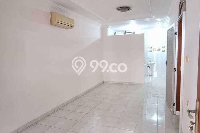 Jual Rumah Bagus Siap Huni LB 100m2 di Kelapa Gading, Jakarta Utara Jual Rumah Bagus Siap Huni LB 100m2 di Kelapa Gading, Jakarta Utara