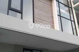 Rumah Luxury Modern Tanpa Renovasi di Sunter Jakarta Utara Rumah Luxury Modern Tanpa Renovasi di Sunter Jakarta Utara