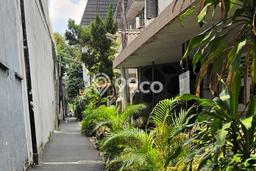 Dijual Rumah Premium dengan Fasilitas Sekitar Komplit di Menteng, Jakarta Pusat Dijual Rumah Premium dengan Fasilitas Sekitar Komplit di Menteng, Jakarta Pusat