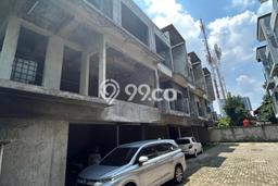 Jual Cepat Hunian Elegan Klasik di Jakarta Selatan Jual Cepat Hunian Elegan Klasik di Jakarta Selatan