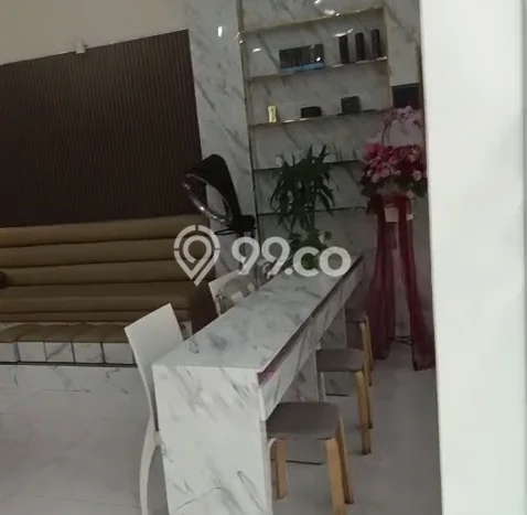 Komersial Dijual di Prime Area Jakarta Barat Luas 104m2 Komersial Dijual di Prime Area Jakarta Barat Luas 104m2