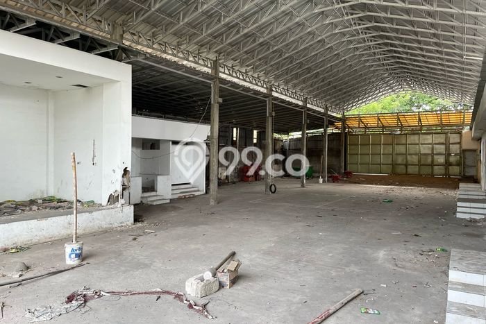 Disewakan Gudang komersial di Koja luas bangunan 918m2 Disewakan Gudang komersial di Koja luas bangunan 918m2