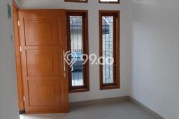 Jarang Ada! Rumah Kontrakan 4 Kamar Nyaman Siap Huni Turangga Jarang Ada! Rumah Kontrakan 4 Kamar Nyaman Siap Huni Turangga