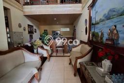 KESEMPATAN TERBAIK! Rumah Asri di Kopo Permai, Luas 150m2m² Bangunan 190m2m² KESEMPATAN TERBAIK! Rumah Asri di Kopo Permai, Luas 150m2m² Bangunan 190m2m²