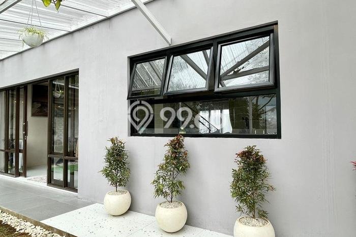 Vila Berkualitas Kawasan , Area 319m2m², Lokasi Premium dengan jalan mudah Vila Berkualitas Kawasan , Area 319m2m², Lokasi Premium dengan jalan mudah
