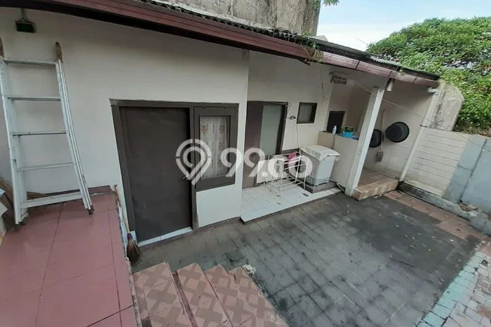 Rumah Elit LB 385m2 Siap Pakai Desain Elegan di Hegarmanah, Bandung Rumah Elit LB 385m2 Siap Pakai Desain Elegan di Hegarmanah, Bandung