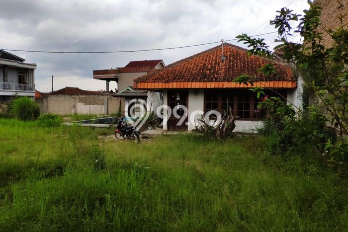 Tanah Investasi Dijual di Bandung Punya Luas 839m2 Tanah Investasi Dijual di Bandung Punya Luas 839m2