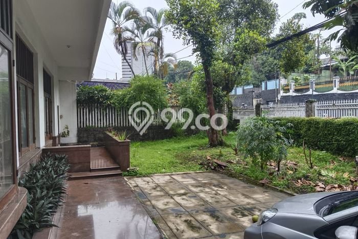 Rumah Elit Modern Tanpa Renovasi di Wastukencana Bandung Rumah Elit Modern Tanpa Renovasi di Wastukencana Bandung
